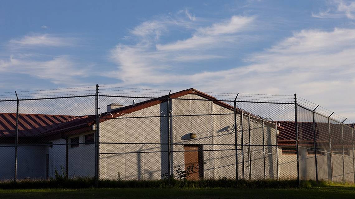 illinois, nuevas leyes, red latina stl, red latina radio, 2024, juvenile center, job openings, 